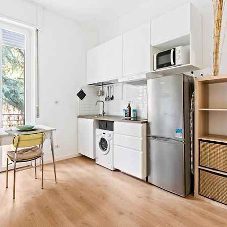 Milano Famagosta Cosy Studio Exteriör bild