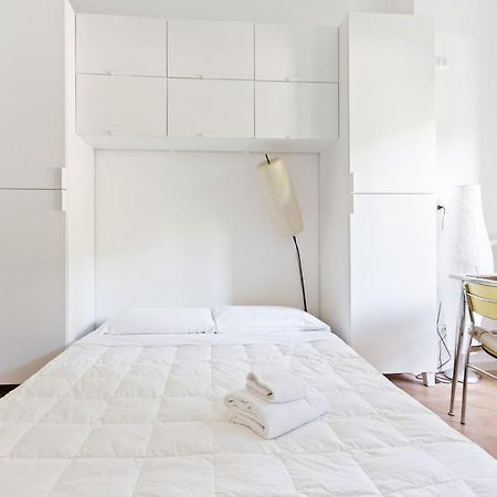 Milano Famagosta Cosy Studio Exteriör bild